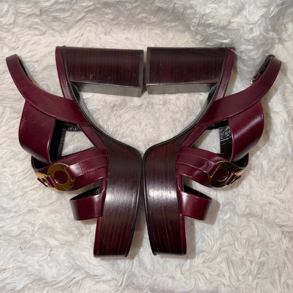 SEE BY CHLOÉ Burgundy Chain-Link Leather Platform
Sandals NWOT 38 - Picture 3 of 15